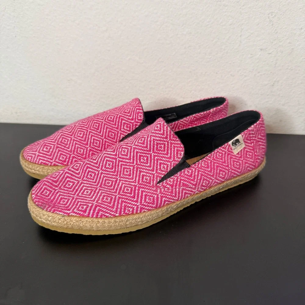 Patara Seeker Slip On‎ Pink Espadrille Loafers